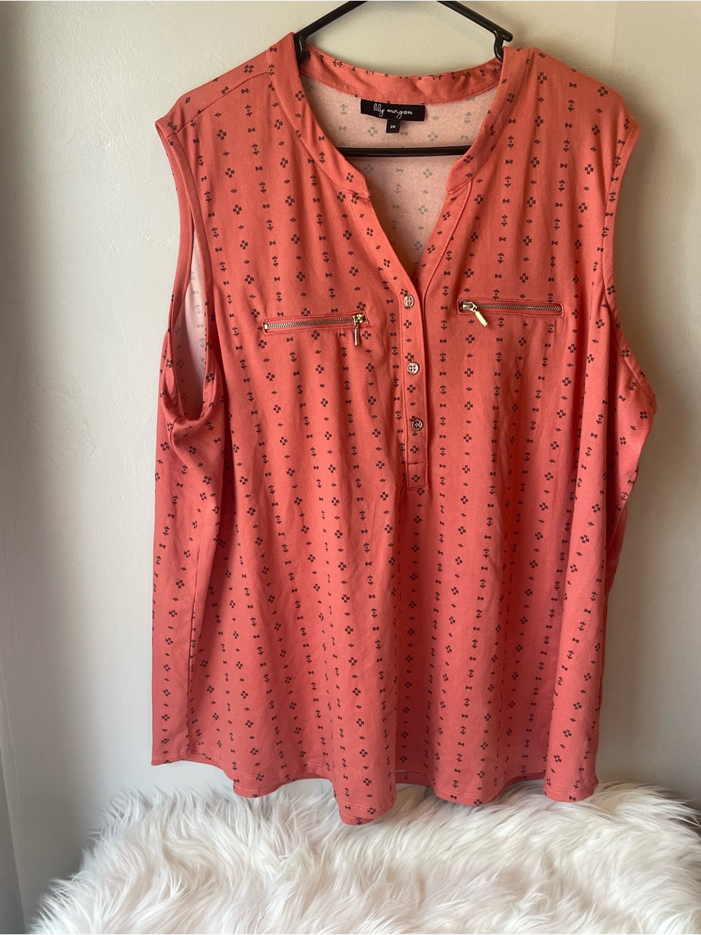 Lily Morgan Coral Sleeveless Zip-Pocket Henley Top
